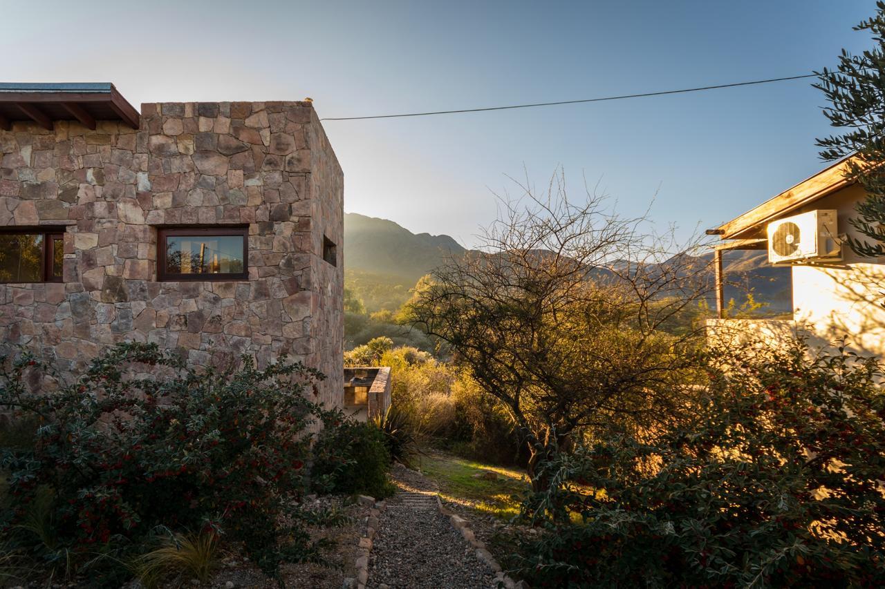 La Lomada Cabanas Hotel Capilla del Monte Exterior foto